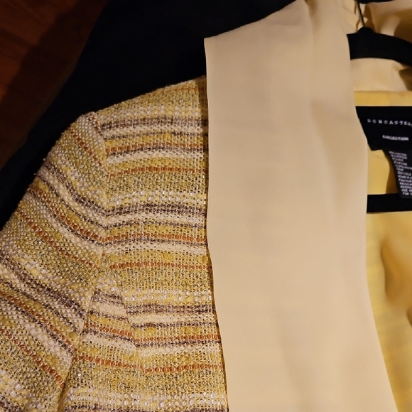 Doncaster Sz 16 Women's Yellow. Cream, Gold Striped Jacket $595 Retail! NWT - Picture 13 of 13